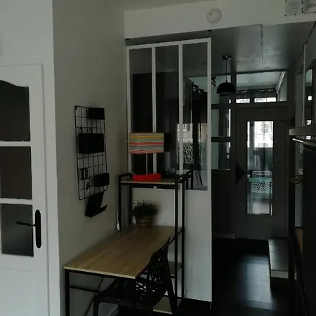Le Mermoz Apartment *